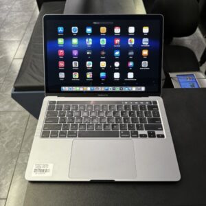 Apple MacBook Pro Touchbar - Core i7 - 32Gb  Ddr4 - 2Tb Nvme - Iris Plus 1536mb